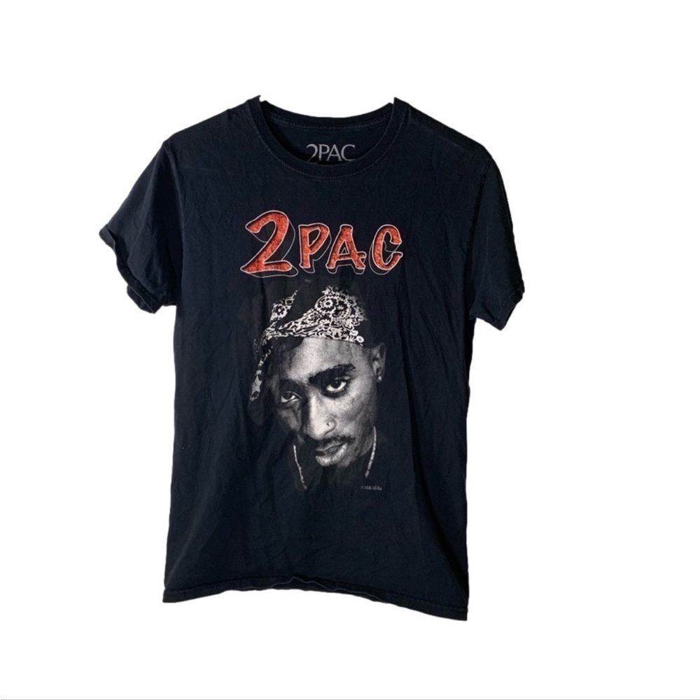 2Pac Small Black T Shirt‎